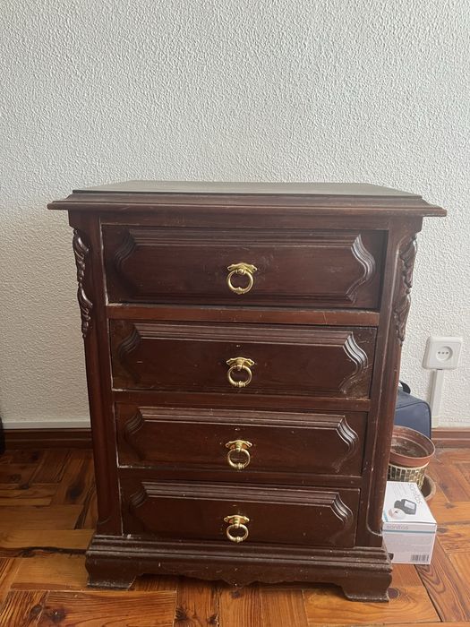 Mesa de cabeceira