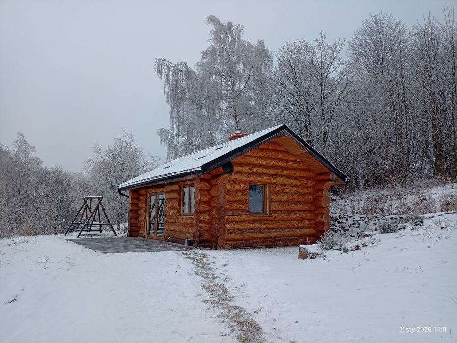 Klimatyczny drewniany domek na wynajem