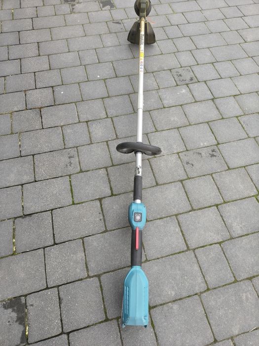 Podkaszarka Makita