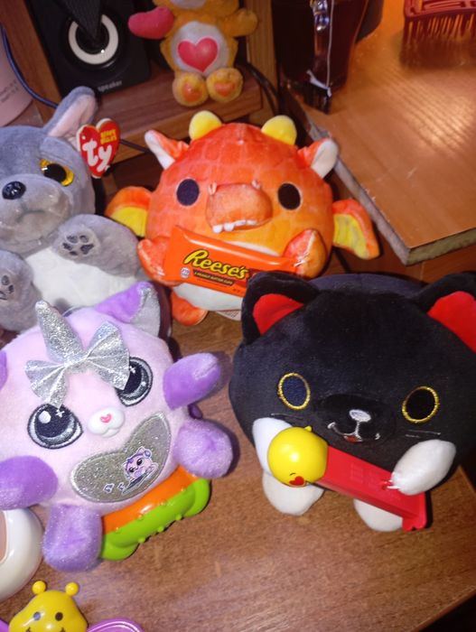 Мягкие игрушки глазастики