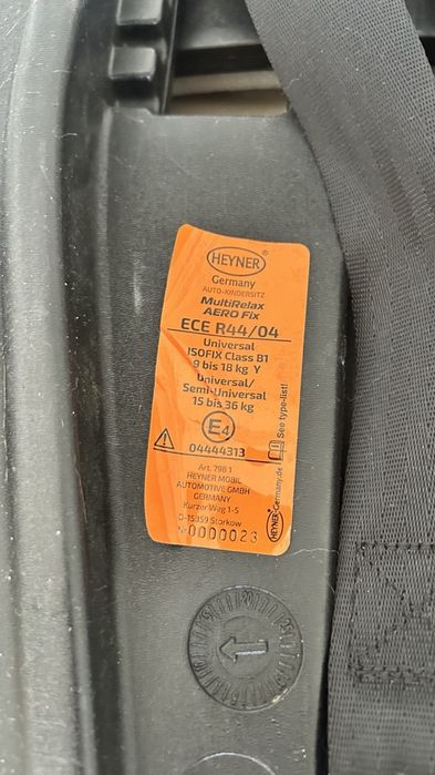 Автокрісло HEYNER MultiRelax AERO Fix ISOFIX 9–36 кг
