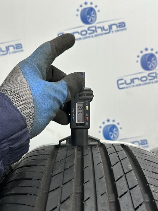 Літні Шини 215/55/16 Bridgestone Turanza ER33