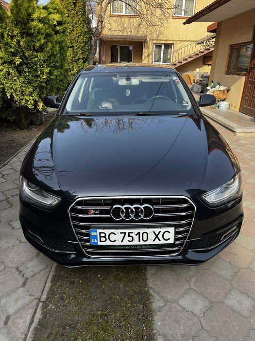 Ауді А4 Quattro
