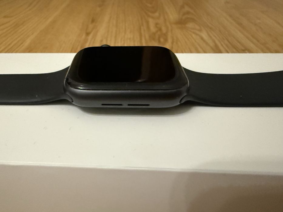 Apple Watch Series 4 (44mm)