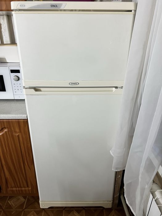 Хололильник Stinol