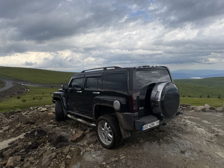 Hummer H3, офіційний