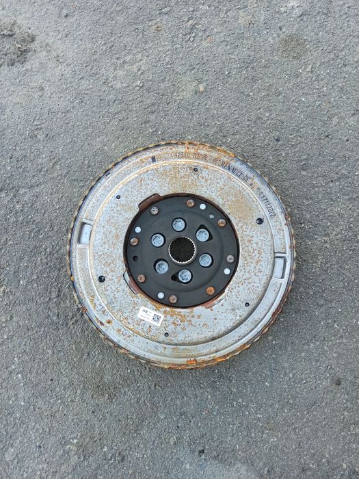 Маховик 1.3 tce Renault Captur Kadjar Clio Arkana Nissan Qashqai j11