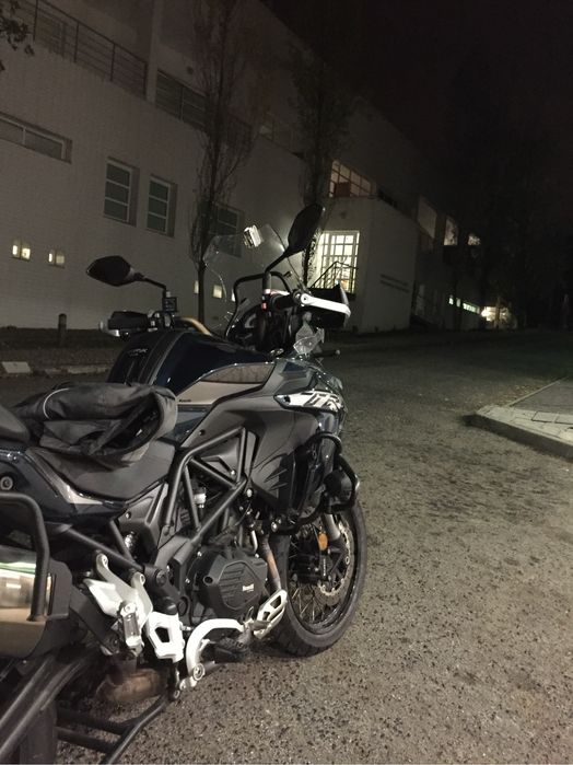 Benelli TRK 502 X c/ malas