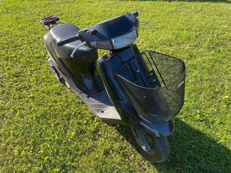 Suzuki Adress V100