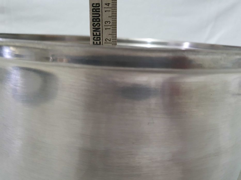 Кастрюля  из Германии  нержавейка FIRST на 5л Ø 24 cm.