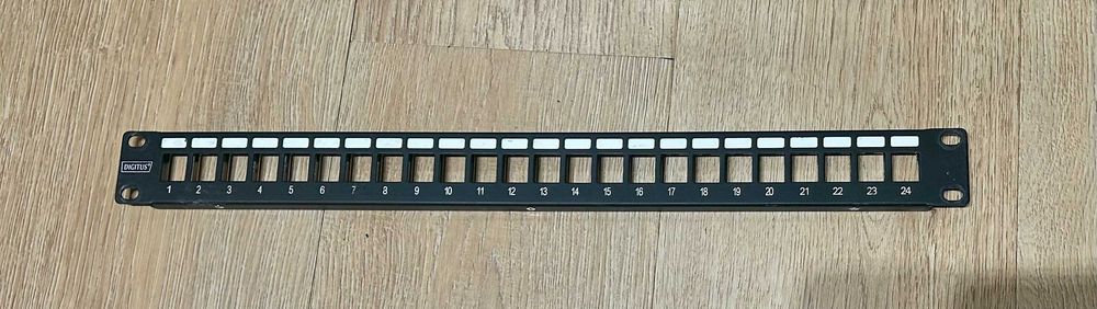 panel krosowy (patch panel) Digitus 24 porty
