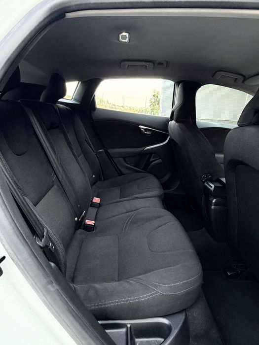 Volvo V40 1.6 D2 Full Extras