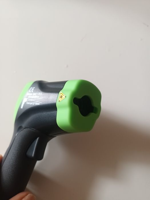 Piromet(termometr bezdotykowy na podczerwień  Elma Instruments  610 A
