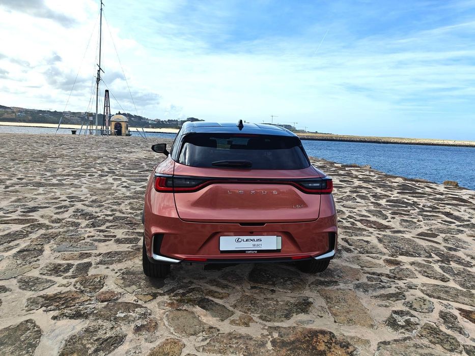 Lexus LBX Emotion472094882063994887