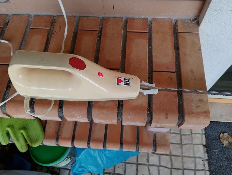 Faca cortar elétrica