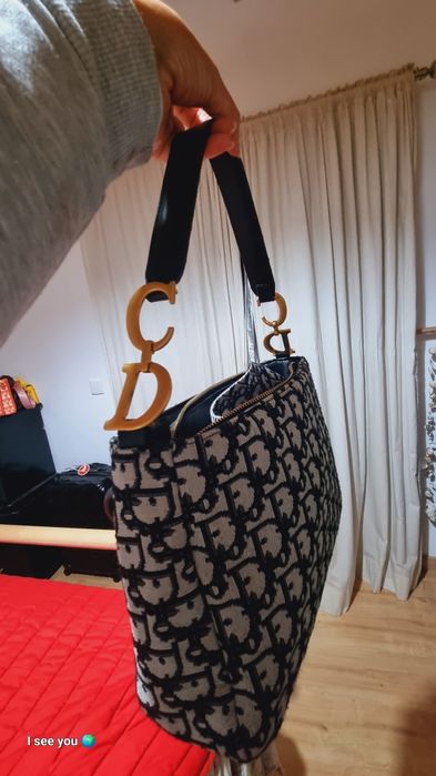 Mala mulher elegante