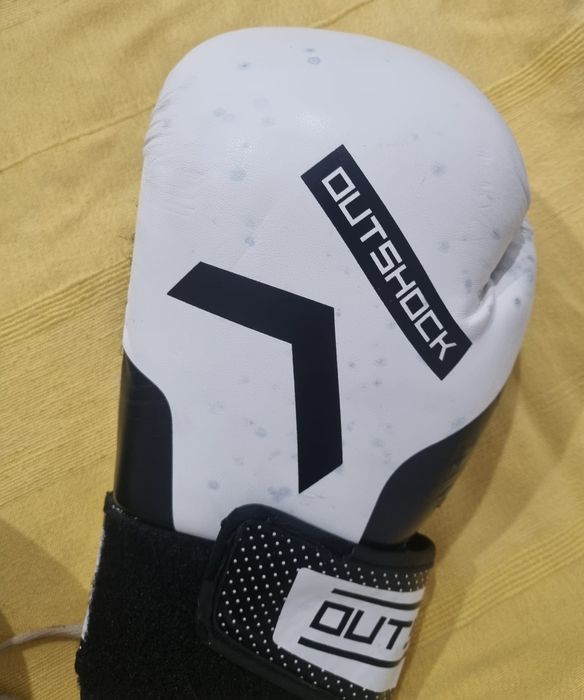 Luvas de Boxe ver fotos de estado