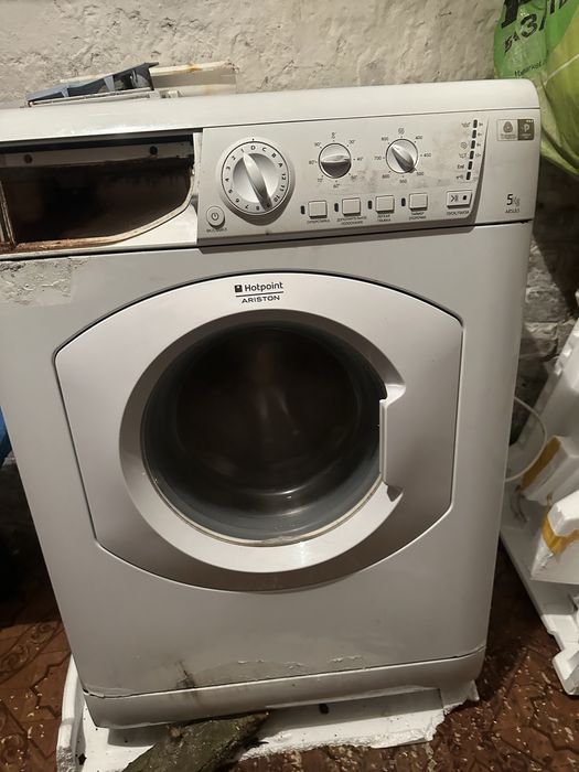 Пральна машина Hotpoint Ariston/ Samsung
