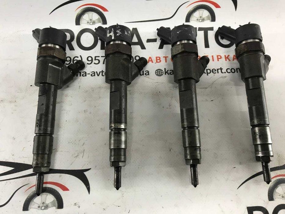 Форсунка Renault Kangoo 1.9dci 0445110144