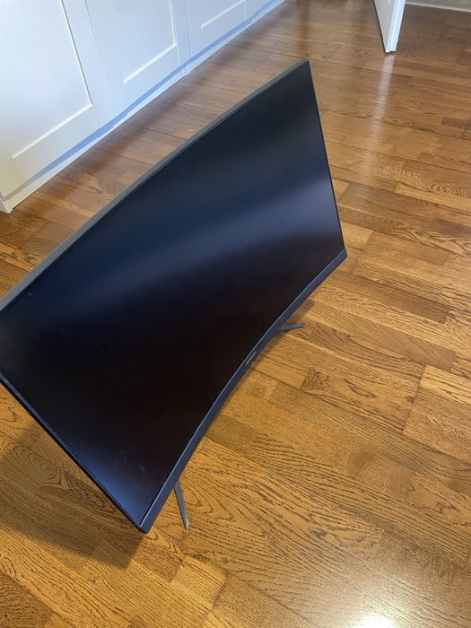 Monitor GIGABYTE Aorus CV27F 27" 1920x1080px 165Hz 1 ms