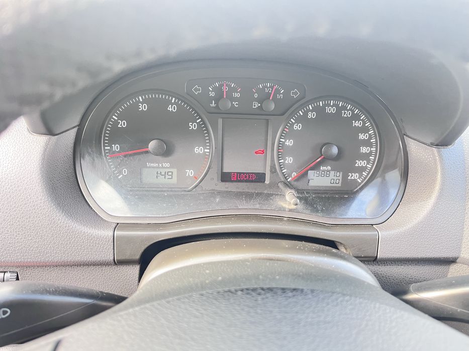 Фольцваген поло 1.4 АВТОМАТ !!!