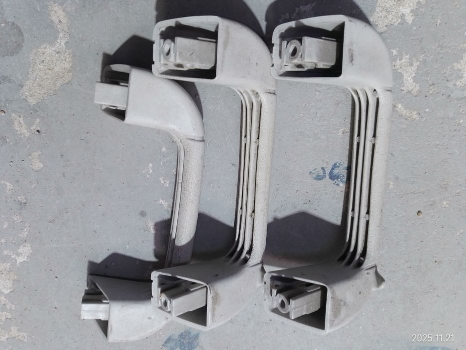 Pegas interiores Fiat Punto 188