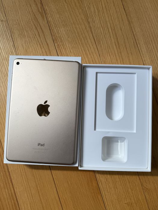 IPad mini 4 Gold WIFI 128 GB(є нюанс)