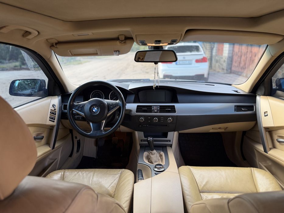 Продам BMW E61 525d