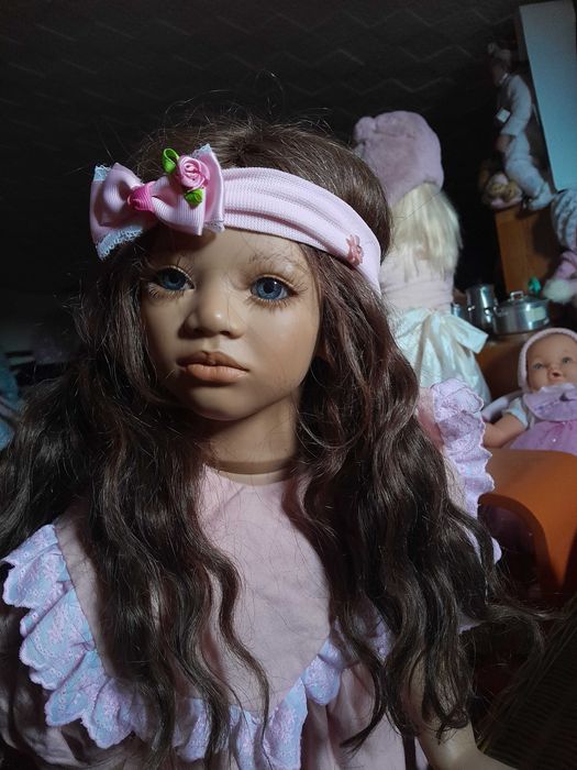 Boneca de colecção Lona