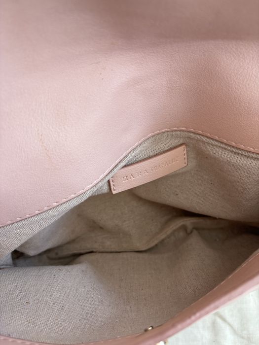 Mala rosa tiracolo alça corrente dourada zara