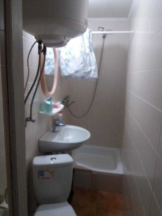 (3) Здам кімнату в районі Урожай 4698