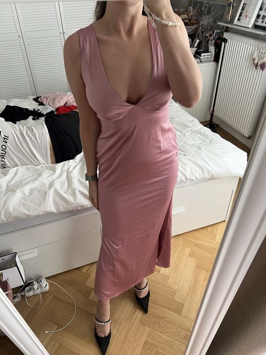 Sukienka długa midi brudny róż S na wesele Shein satynowa koktaljowa