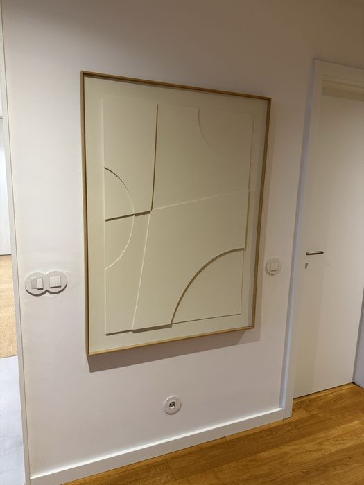 Quadro intersection447325172778946561