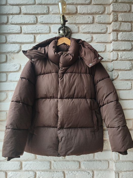 Коричнева куртка, шоколадна 
Колір: насичений коричневий (brown tone)