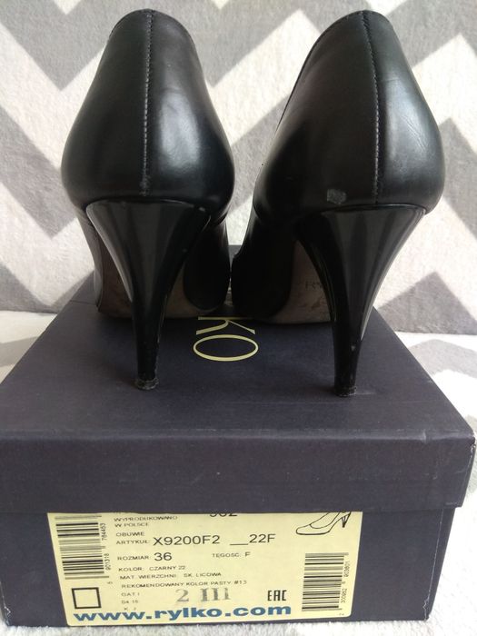 Szpilki czółenka skórzane na obcasie Ryłko 36