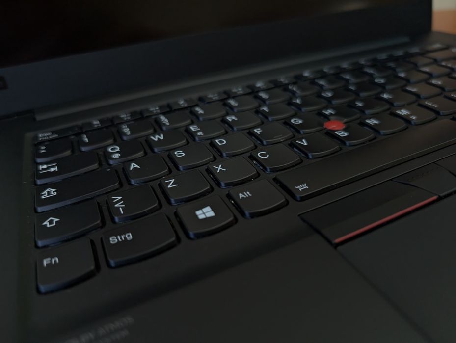 NVIDIA T2000(4Gb)/Ноутбук Lenovo ThinkPad P1 G2/i9-9880H/32GB/1TBM2/4K