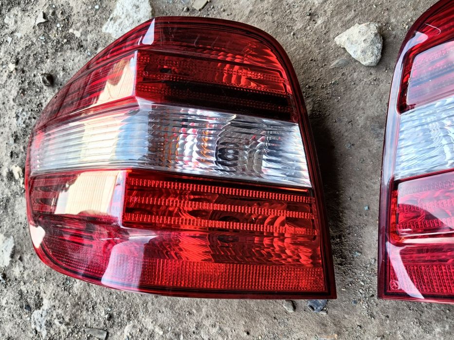 Lampy tylne Mercedes Benz ML W164 Prawa Lewa Wysyłka