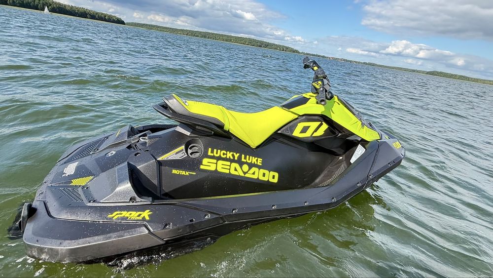 Sea doo spark trixx 2up 2023