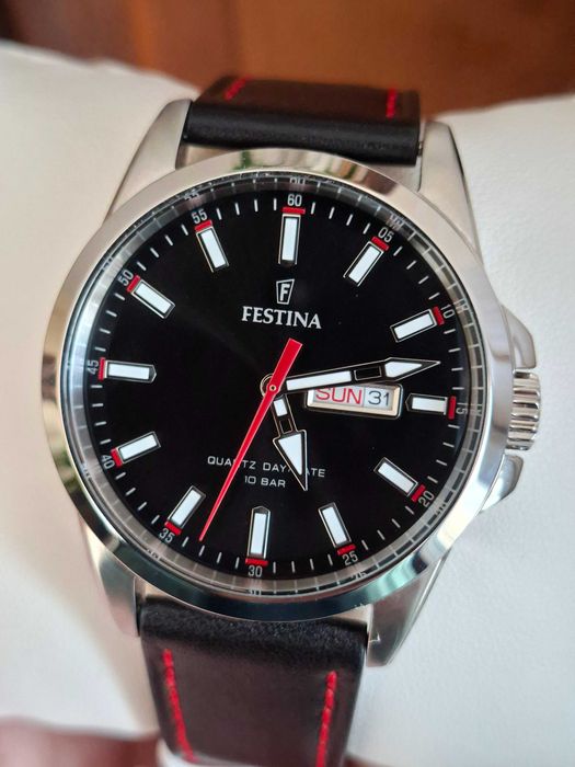 Zegarek męski Festina - nowy