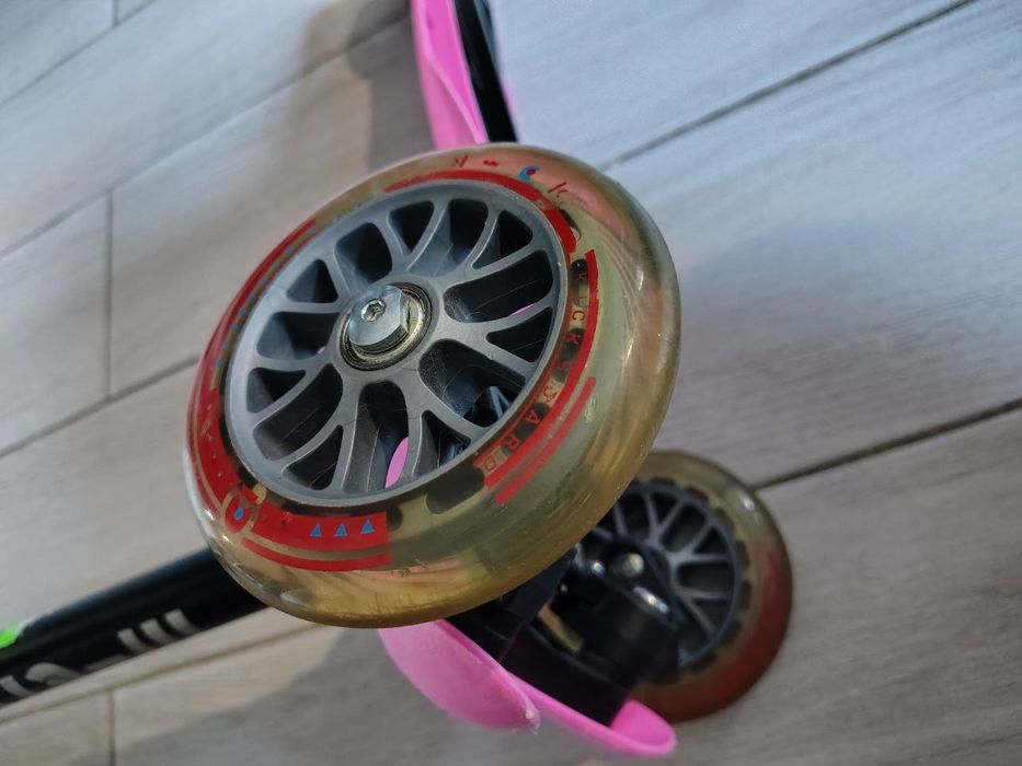 Самокат для дітей Micro Mini2Go Deluxe Plus