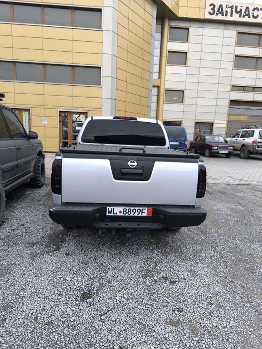 Нісан frontier 2017 року