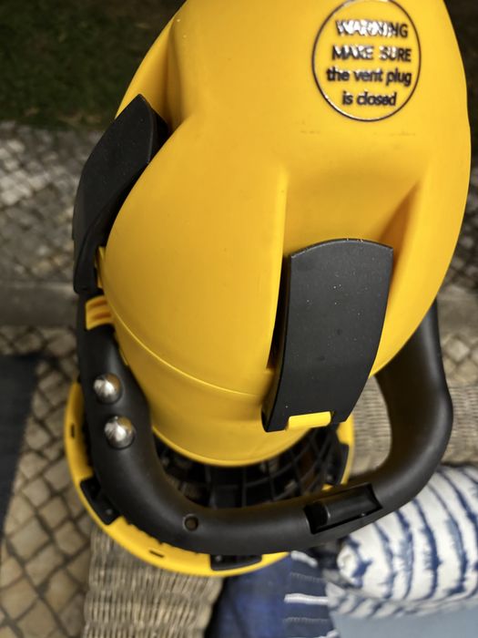 Scooter aquatica nova