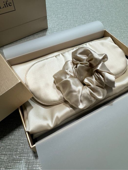 Подарочный набор из 100% натурального шелка цвета шампань