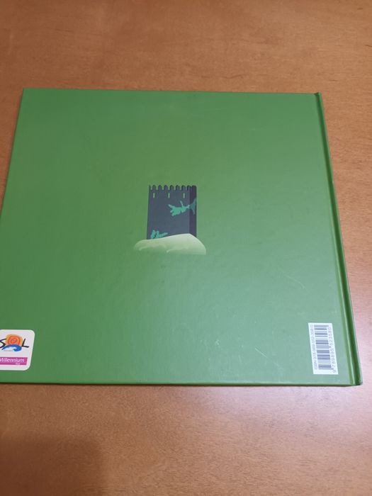 Livro A Ilustre casa de Ramires  de Eça de Queirós