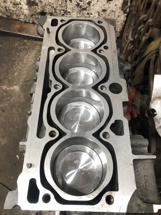 Мотор ЗРОБЛЕНИЙ 1.6i AKL APF VW Golf 4 Bora Octavia Гольф Бора Октавия