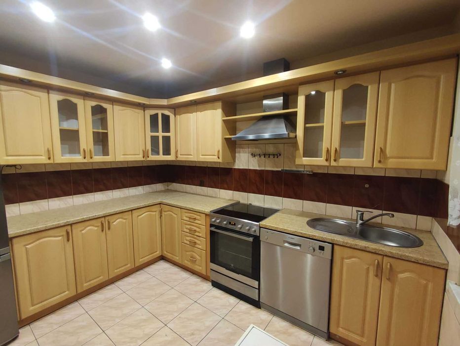 Piękna kuchnia w zabudowie