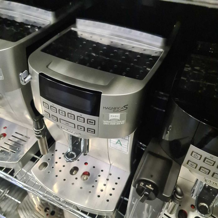 Кофемашина DeLonghi ECAM 22.323 B Magnifica S Plus