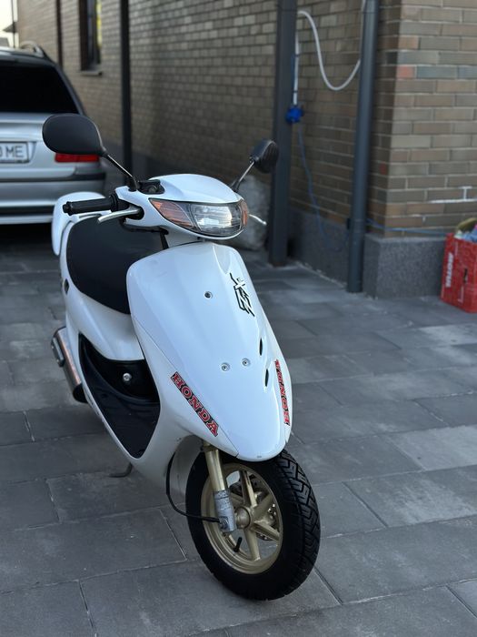 Скутер Honda Dio 35 ZX в гарному стані