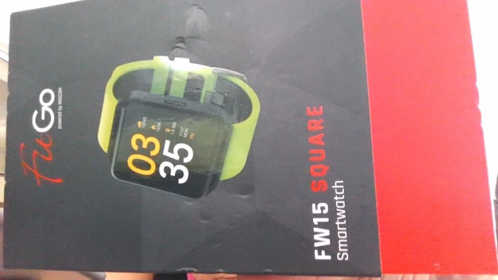 FW15 Square Smartwatch