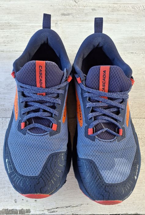 Кросівки Brooks (Брукс) р.40